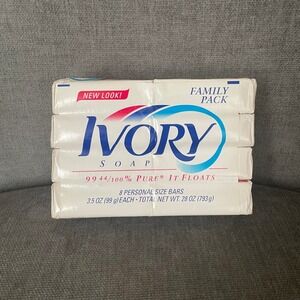 Vintage 80s NOS Ivory Soap 8 Pack of 3.5 oz Bars *FREE SHIP*